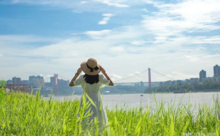 如何调出透亮的照片？只需简单三步就搞定